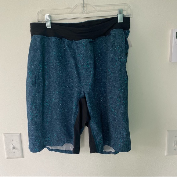 Mens lululemon T.H.E athletic shorts - Picture 1 of 3